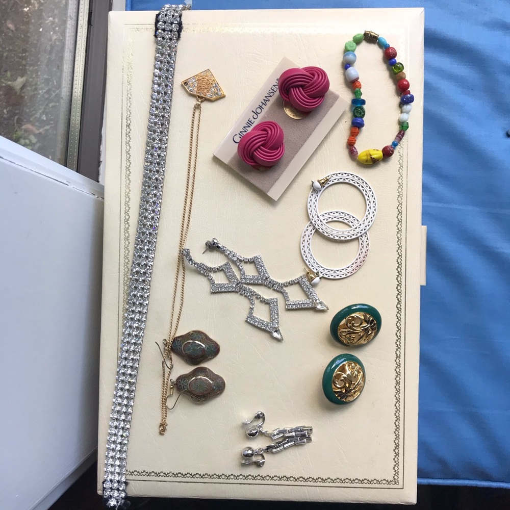 Assorted Jewelry